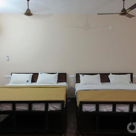 Navagraha Homestay Kumbakonam Zewnętrze zdjęcie