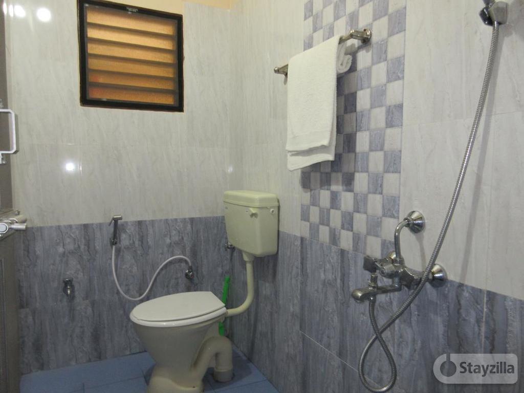 Navagraha Homestay Kumbakonam Zewnętrze zdjęcie